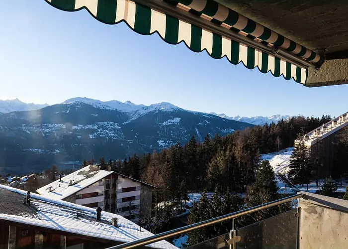 A - Avec Magnifique Vue Sur La Vallee *